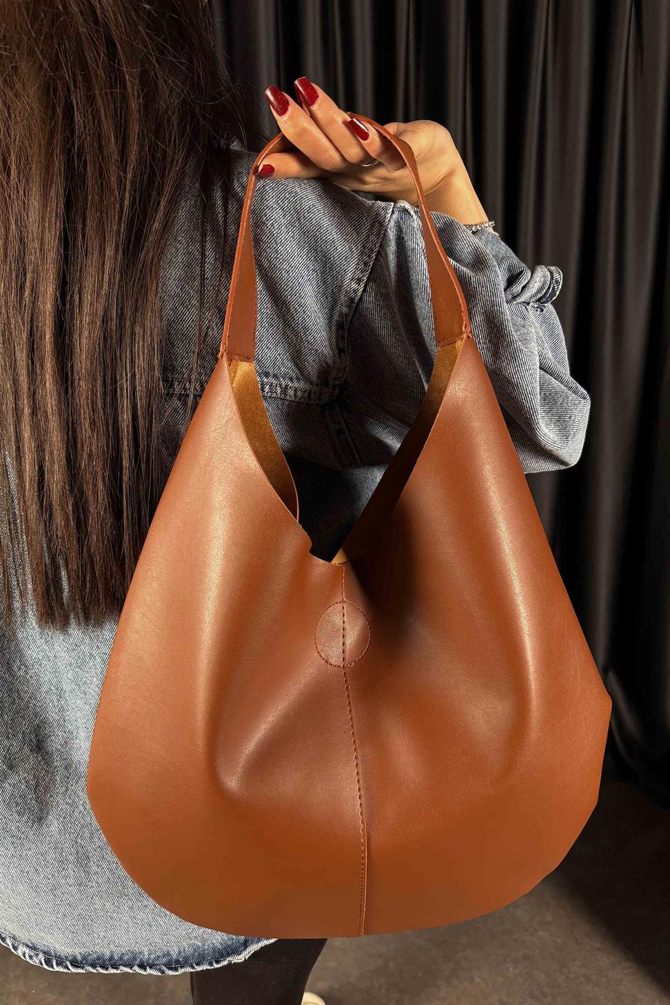 Çıt Çıt Kapatmalı Makyaj Çantası El ve Omuz Çantası Taba