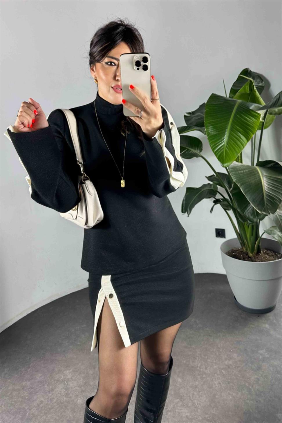 Çıtçıt Detay Etekli Örme Kadın Takım Siyah