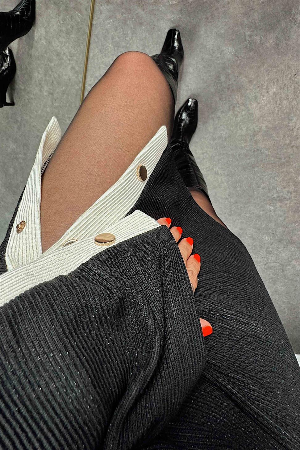 Çıtçıt Detay Etekli Örme Kadın Takım Siyah