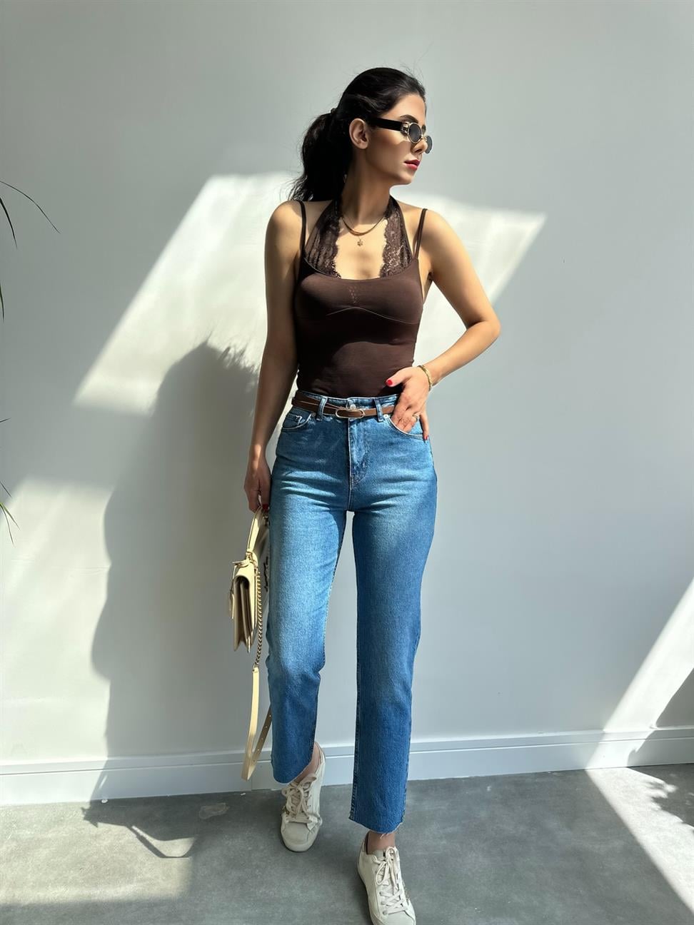 Dantel Detaylı Bodysuit Kahve