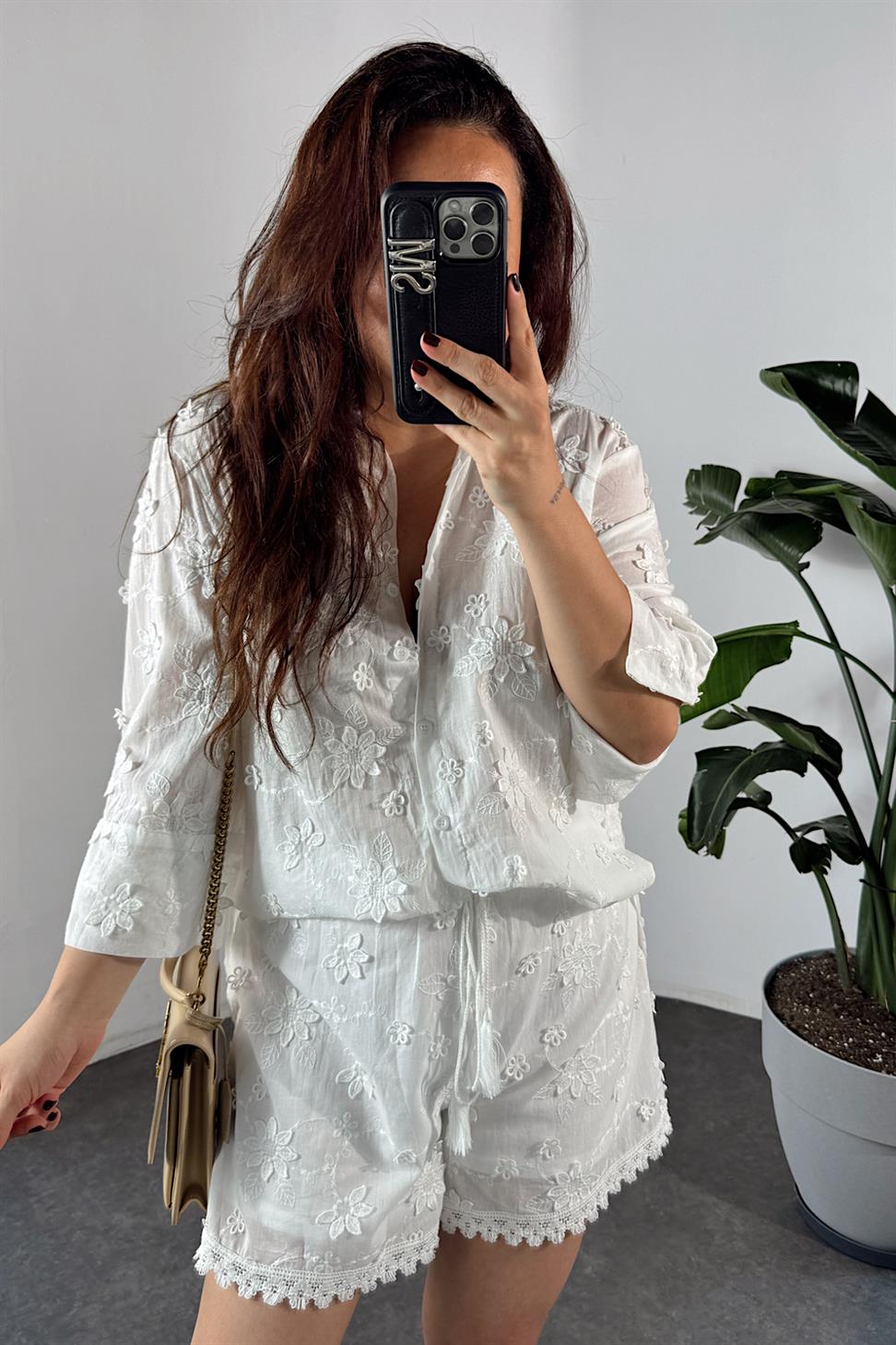 Dantel Detaylı Nakışlı Takım Beyaz