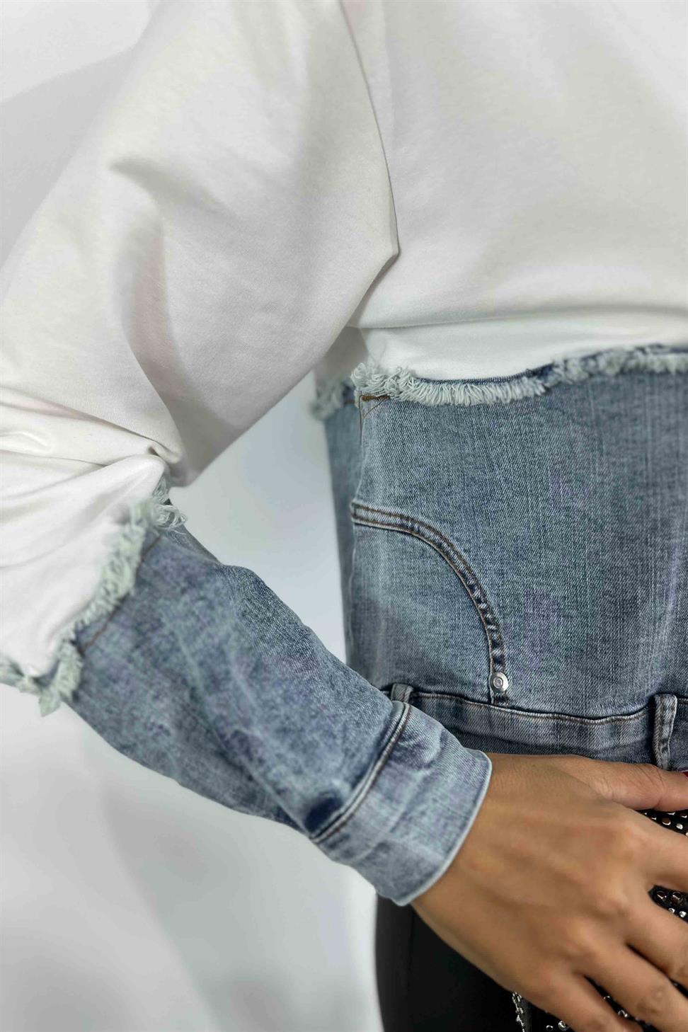 Denim Detaylı Asimetrik Kadın Sweatshirt Beyaz