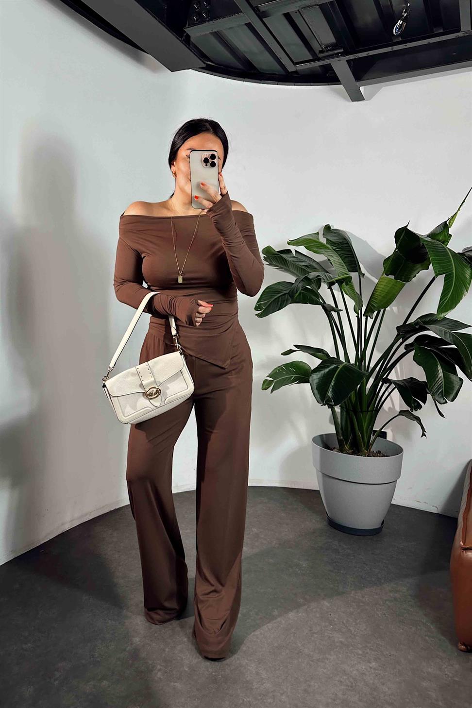 Drapeli Asimetrik Kesim Bluz Pantolon Modal Takım Acı Kahve