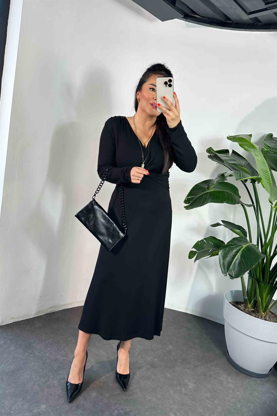 Düğüm Detay Astarlı Tasarım Elbise Siyah