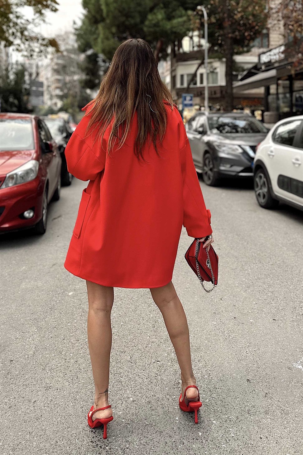 Düşük Kol Kaşe Midi Kaban Kırmızı