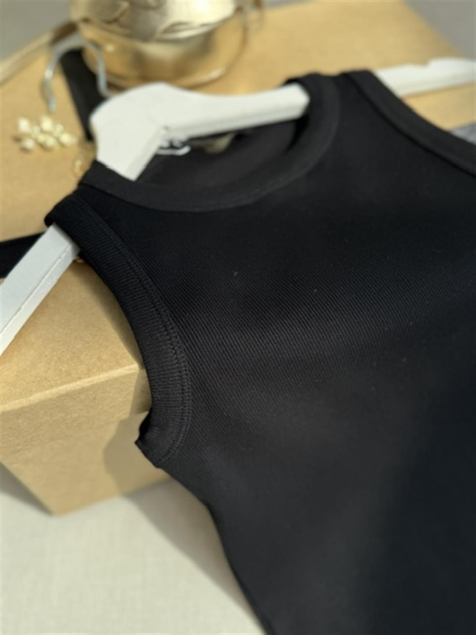 Fitilli Halter Yaka Atlet Siyah