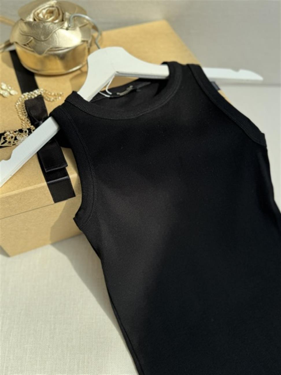 Fitilli Halter Yaka Atlet Siyah