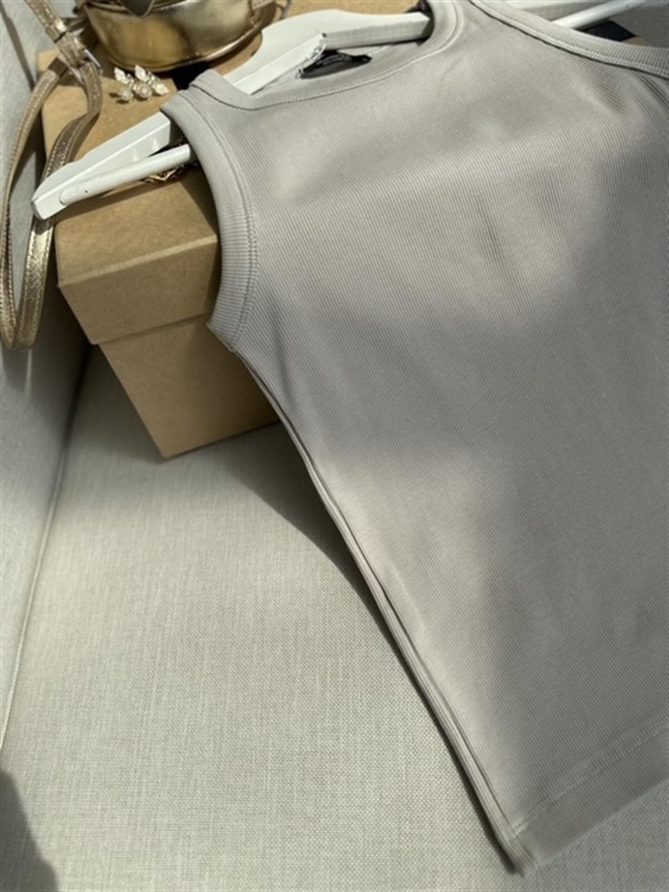 Fitilli Halter Yaka Atlet Taş