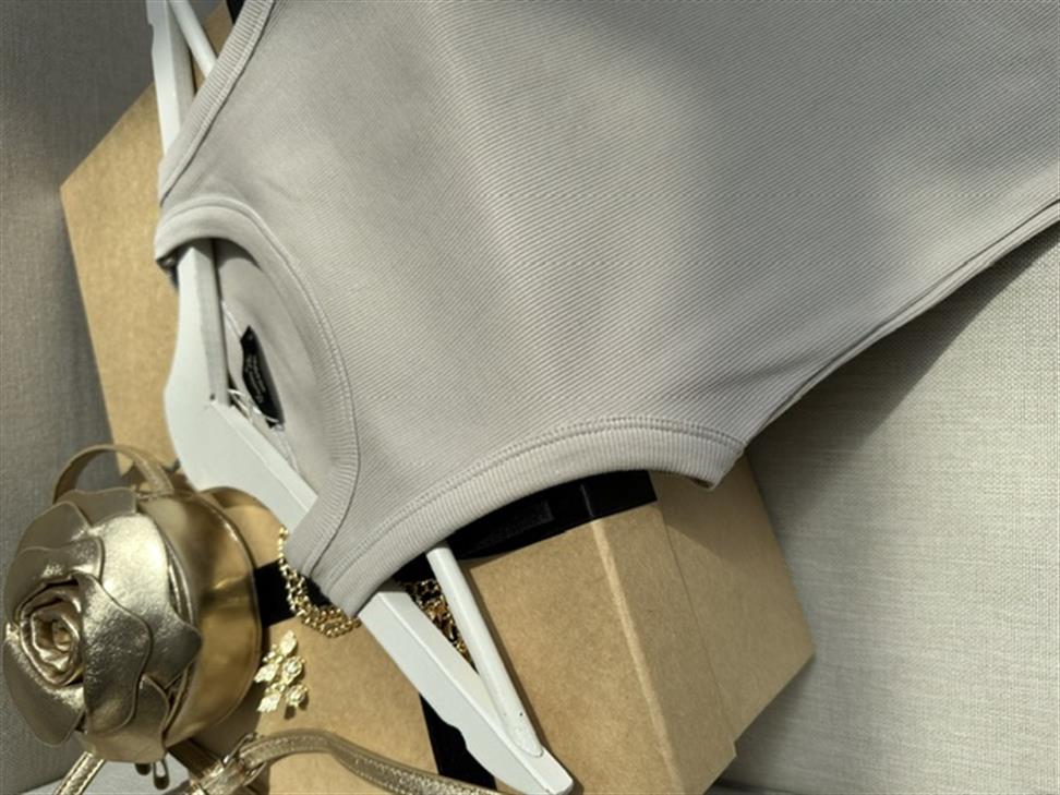 Fitilli Halter Yaka Atlet Taş