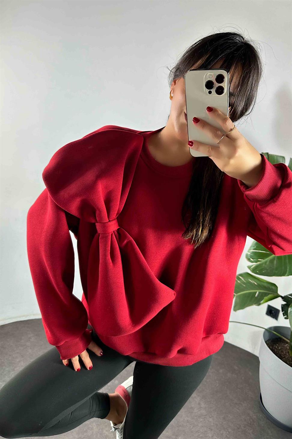 Fiyonk Detay İçi Şardonlu Oversive Sweatshirt Kırmızı
