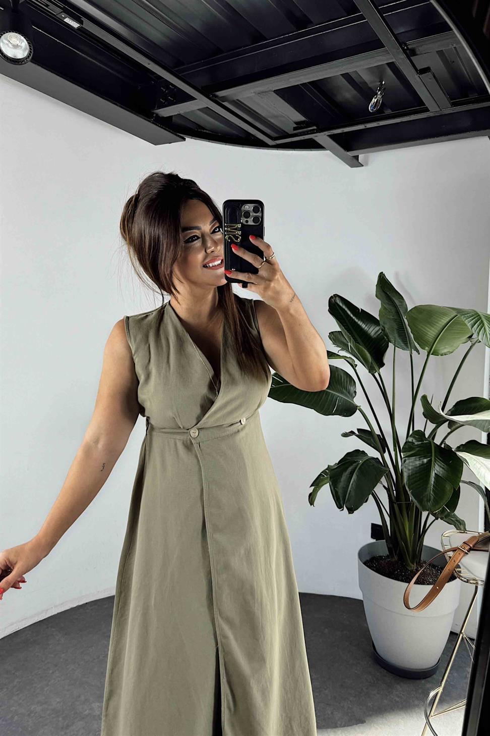 Gabardin Kumaş Önden Düğmeli Midi Elbise Haki