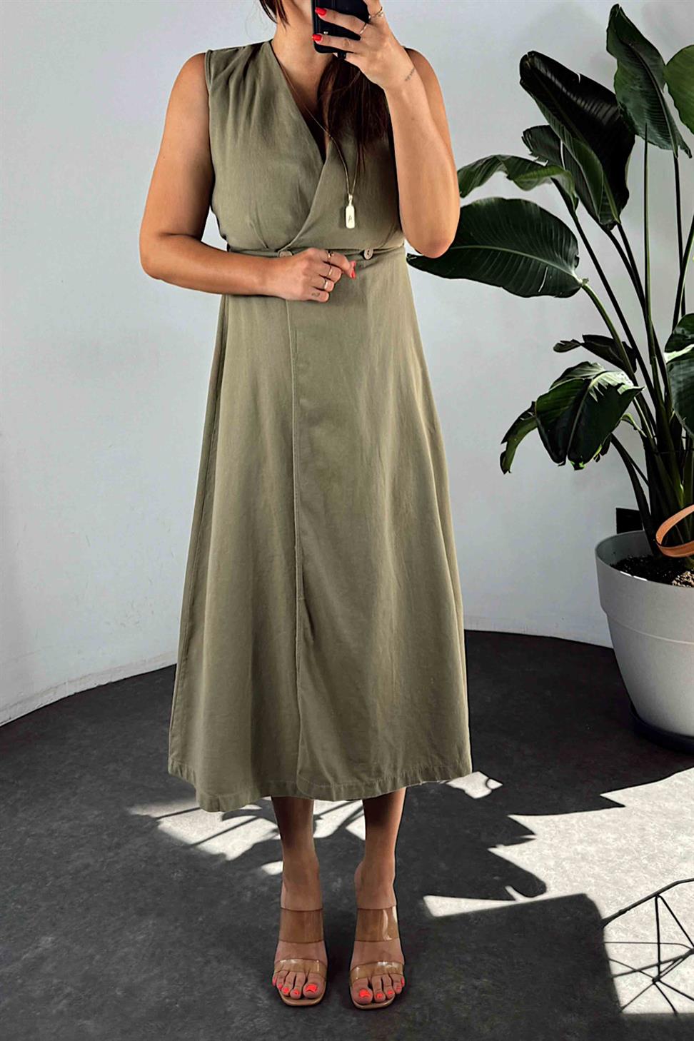 Gabardin Kumaş Önden Düğmeli Midi Elbise Haki