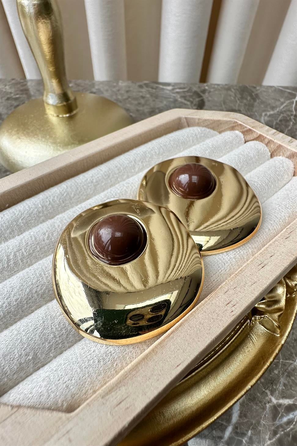 Gold Oval Kahve Mineli Küpe