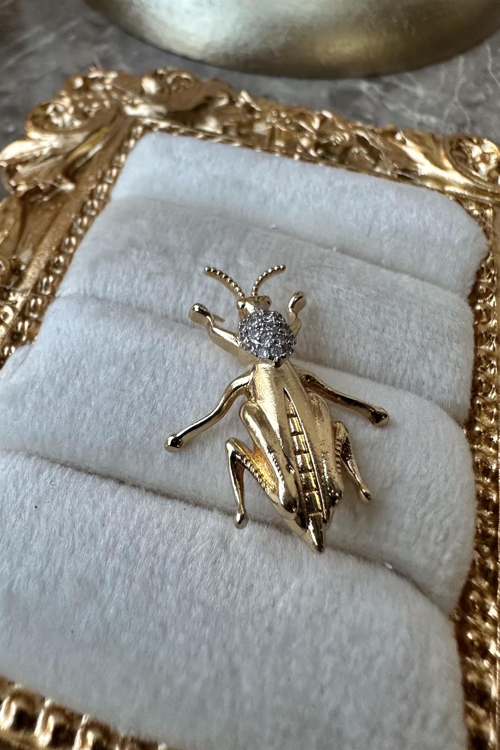 Grasshopper Zirkon Taşlı Gold Küpe