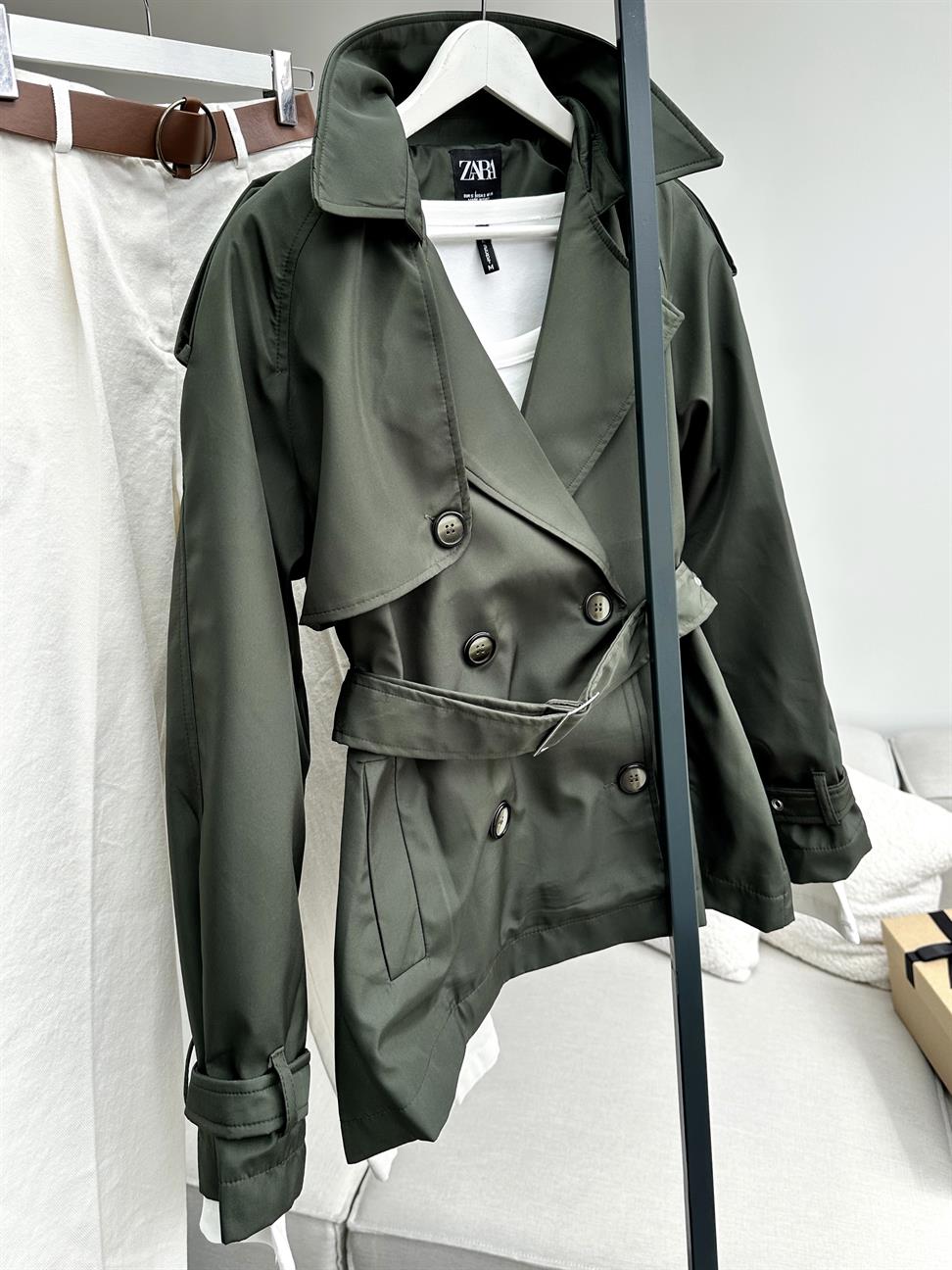 Haki Kuşaklı Kısa Trençkot