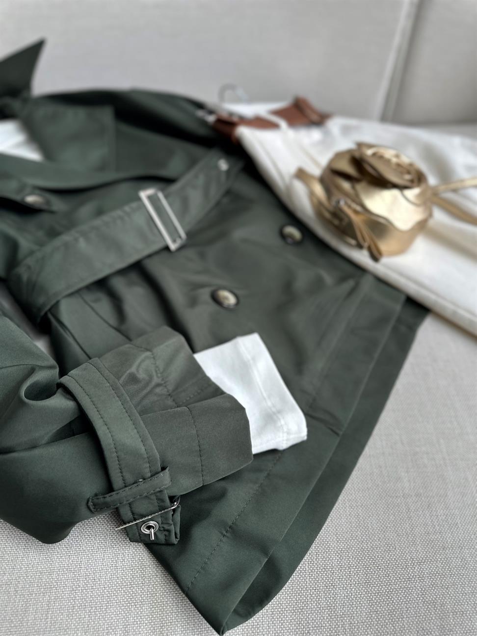 Haki Kuşaklı Kısa Trençkot