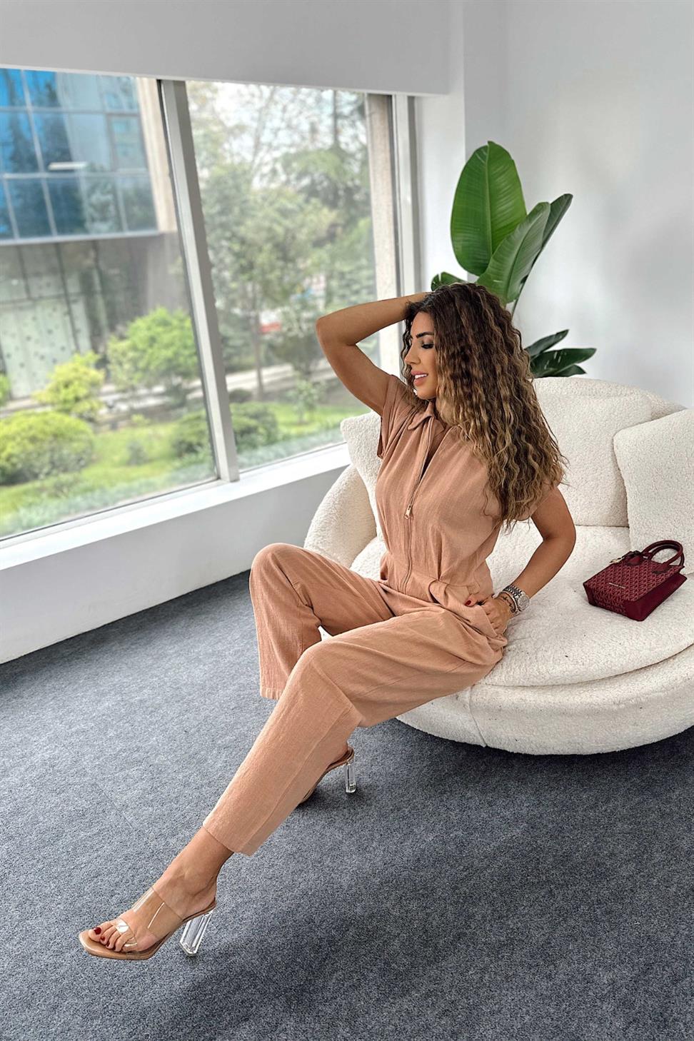 Ham Keten Kolsuz Fermuarlı Kadın Tulum Camel