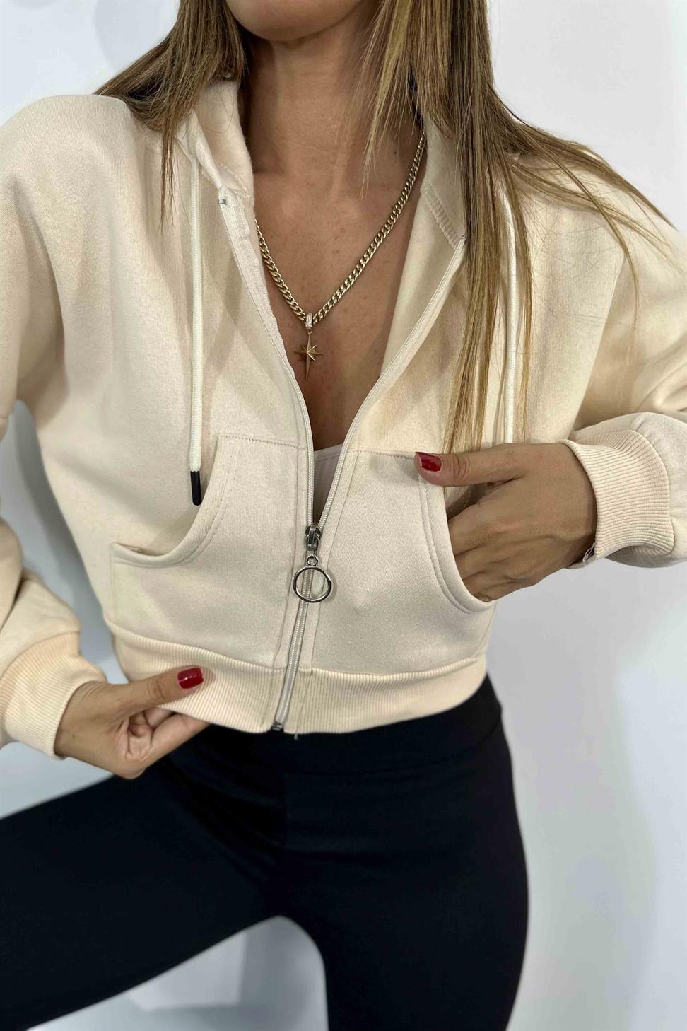 Cep Detay Kapüşonlu Kısa Sweatshirt Krem