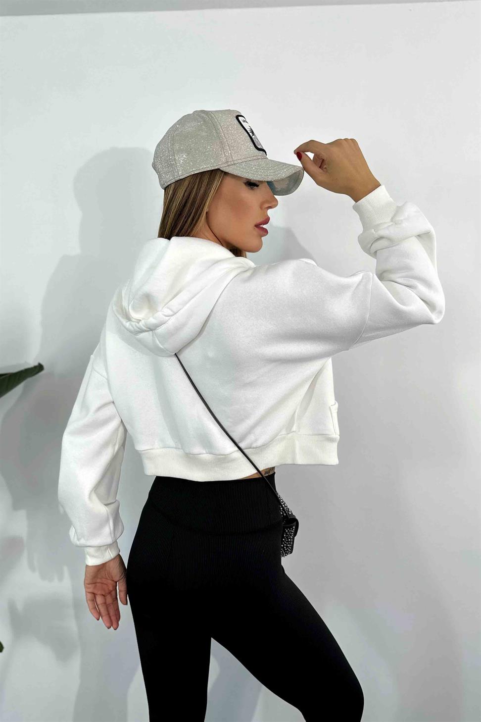 Cep Detay Kapüşonlu Kısa Sweatshirt Beyaz