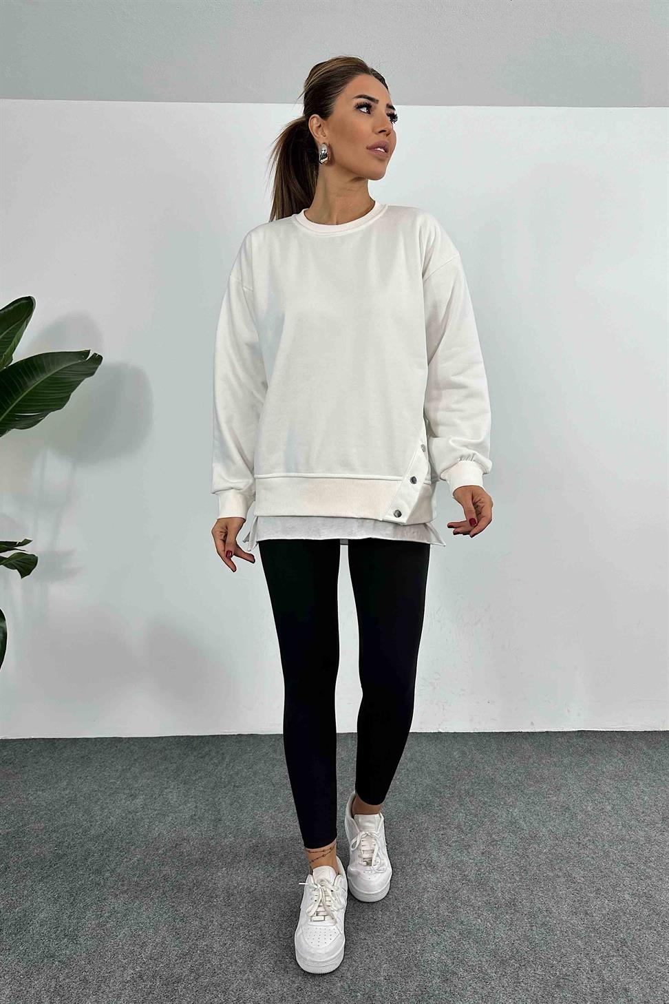 İçi Şardonlu Çıtçıt Detay Kadın Sweatshirt Beyaz