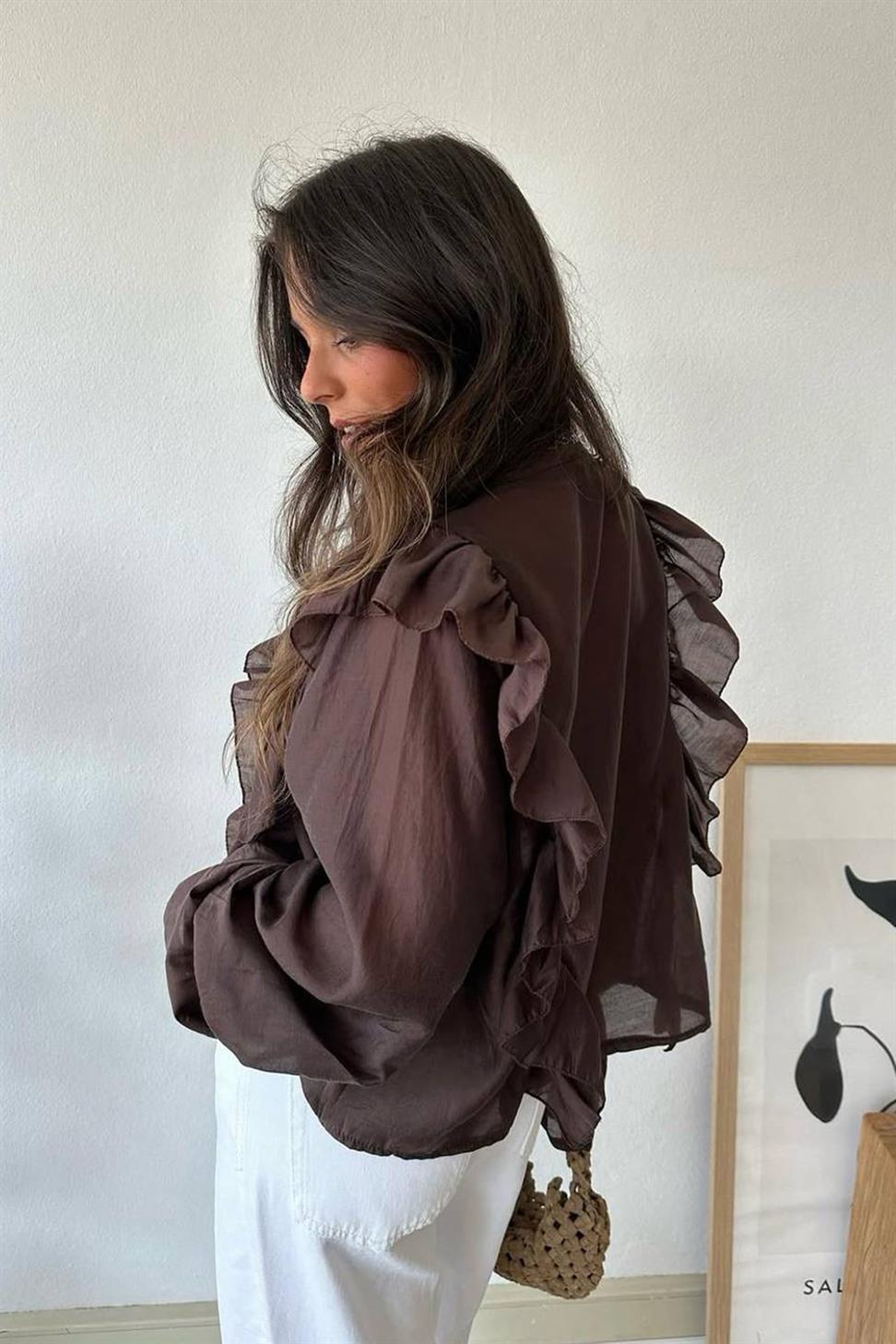 İp Bağlamalı Fırfır Detaylı Gömlek Acı Kahve