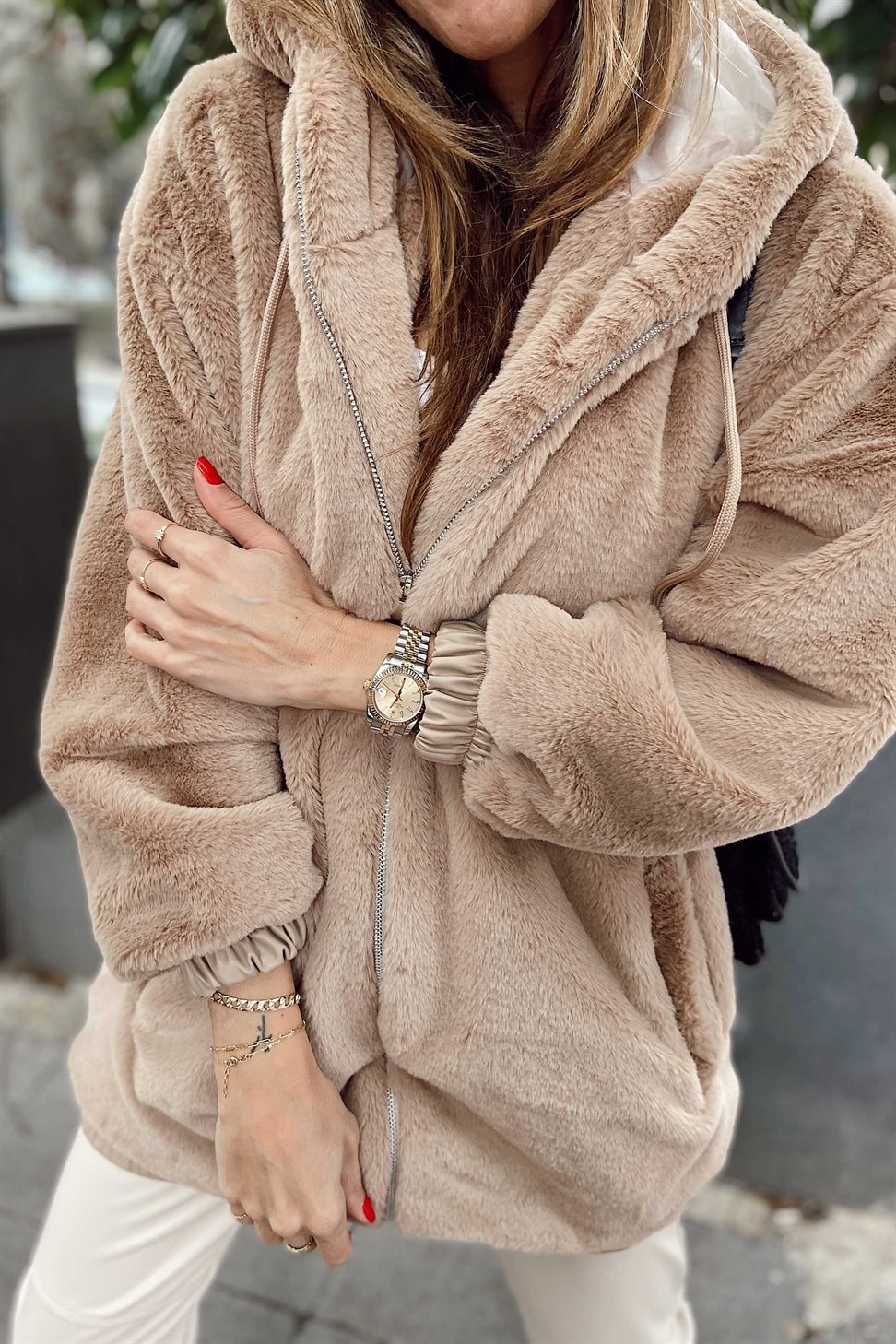 Kapüşonlu Peluş Mont Camel