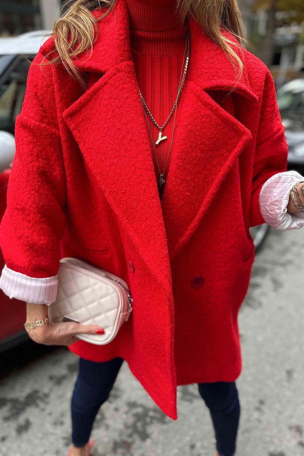 Kaşe Detay Uzun Bürümcük Kaban Kırmızı