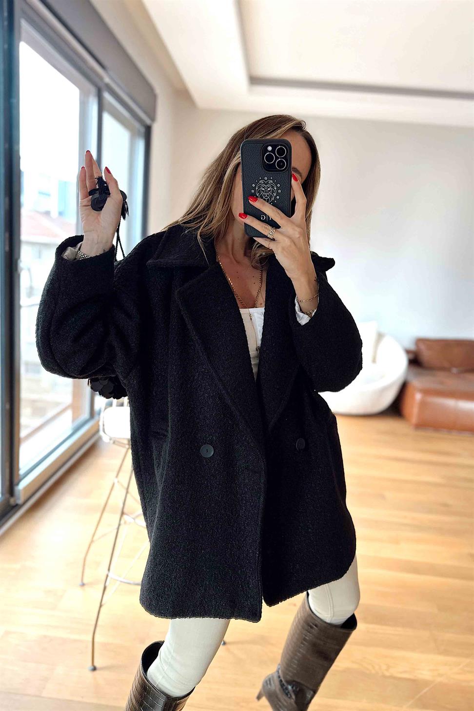 Kaşe Detay Uzun Bürümcük Kaban Siyah