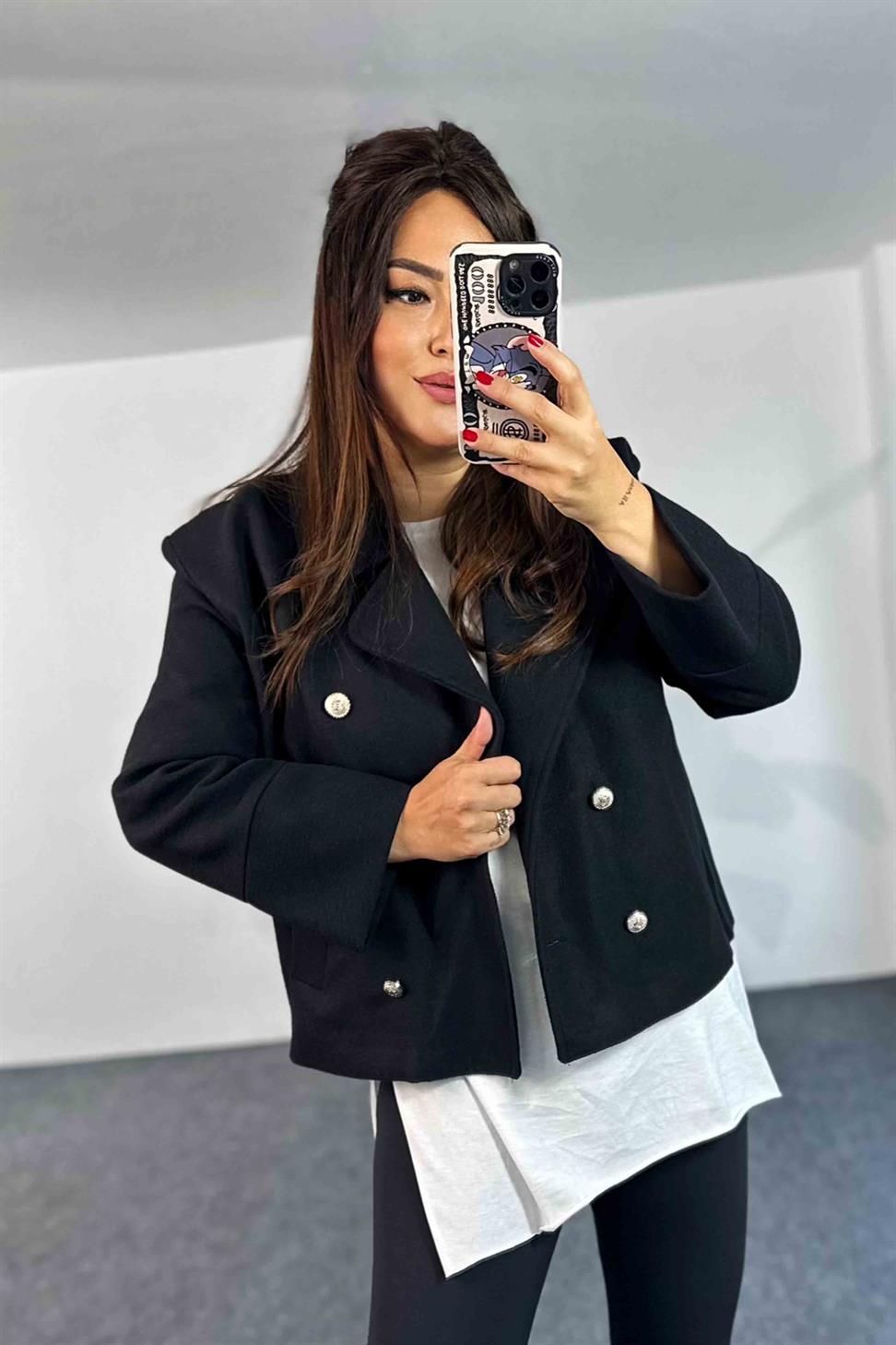 Kaşe Kumaş Silver Düğmeli Kısa Kadın Kaban Siyah