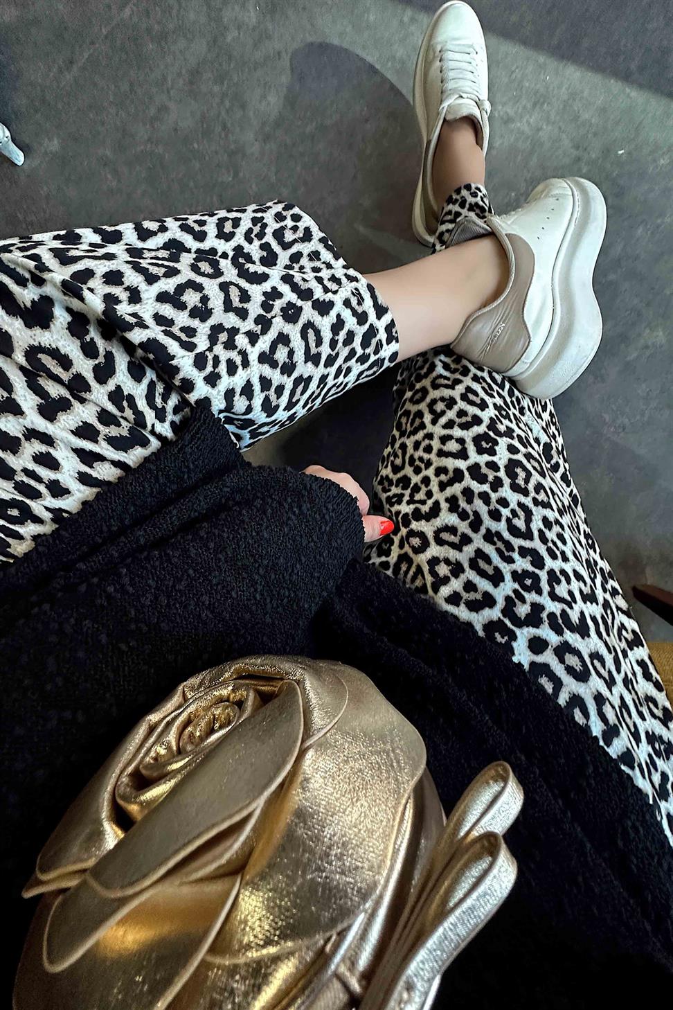 Kemer Detaylı Havuç Model Leopar Pantolon Siyah