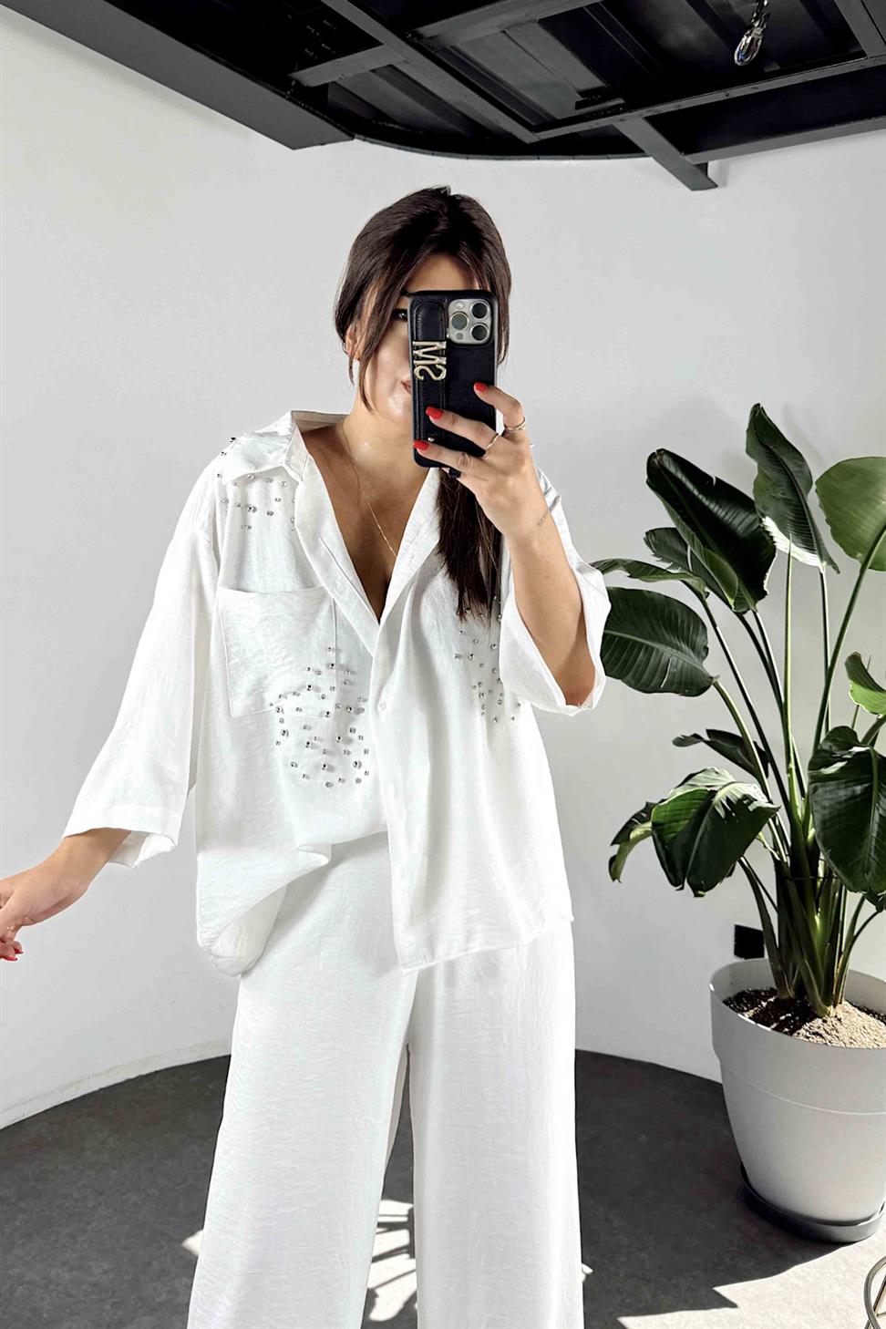 Keten Kumaş Taş Detaylı Gömlek Pantolon Takım Beyaz