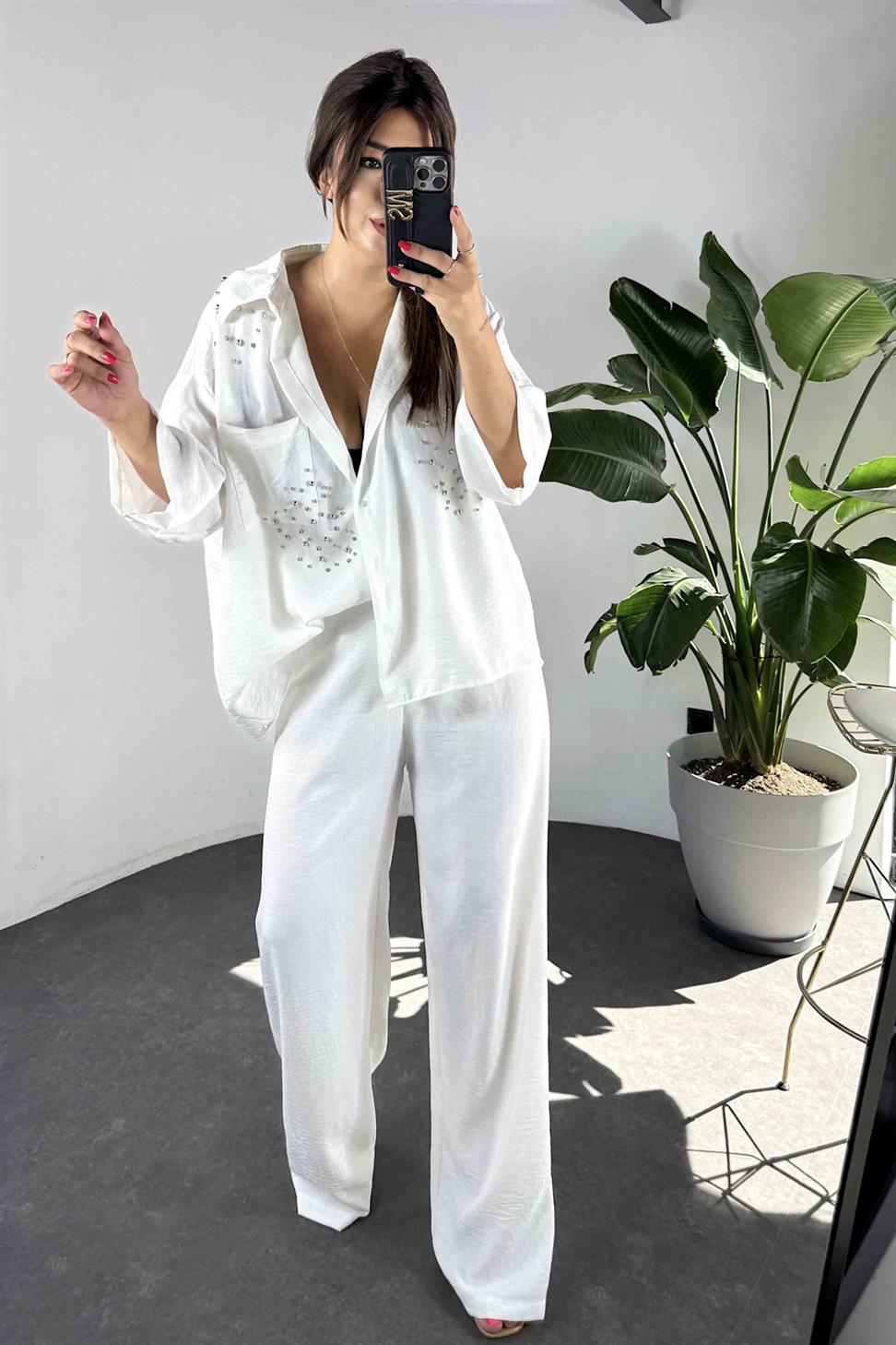 Keten Kumaş Taş Detaylı Gömlek Pantolon Takım Beyaz