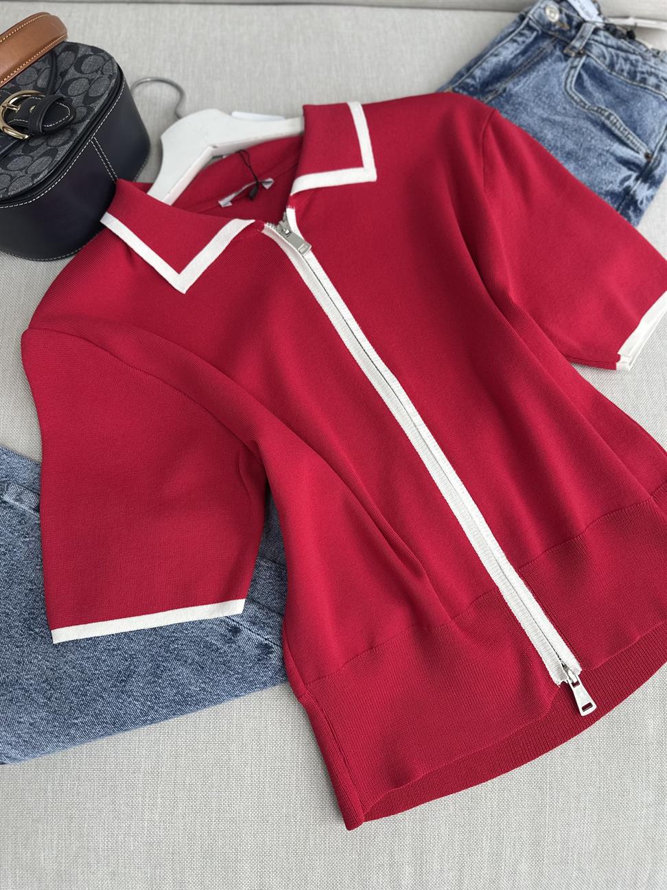 Kırmızı Biye Geçişli Çift Fermuarlı Tok Merserize Hırka