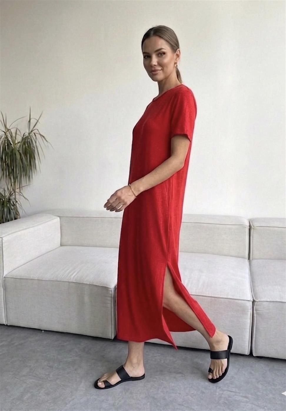Kırmızı Çift Yırtmaçlı Pamuk Penye Elbise