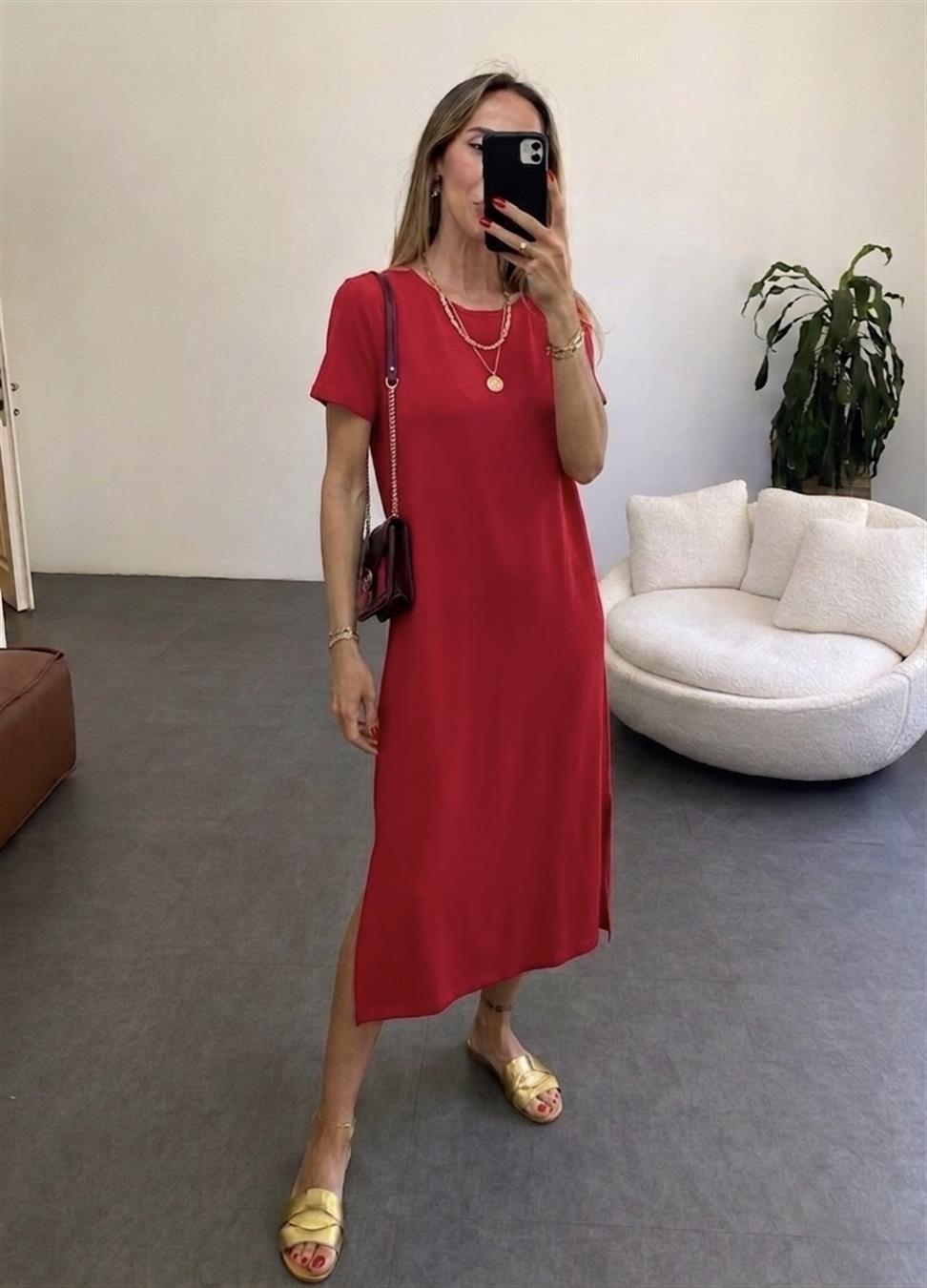 Kırmızı Çift Yırtmaçlı Pamuk Penye Elbise