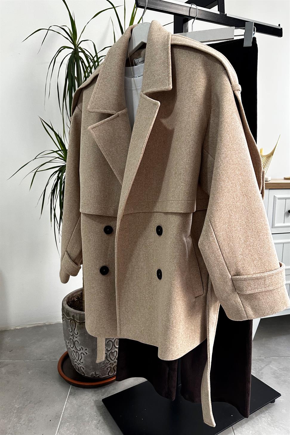 Lüx Kalite Apoletli Kalın Kaşe Kaban Taş