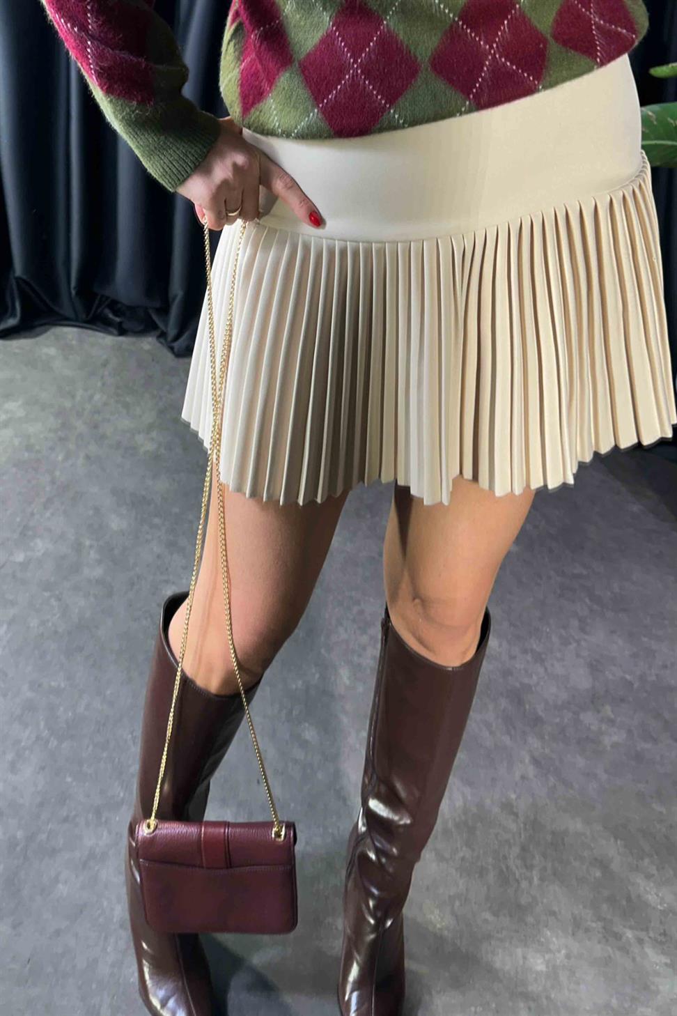 Lüx Kalite Klasik Kumaş Pliseli Etek Krem