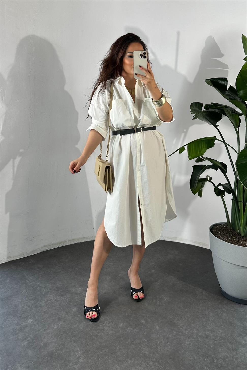 Marka Model Cep Detaylı Gömlek Elbise Ekru