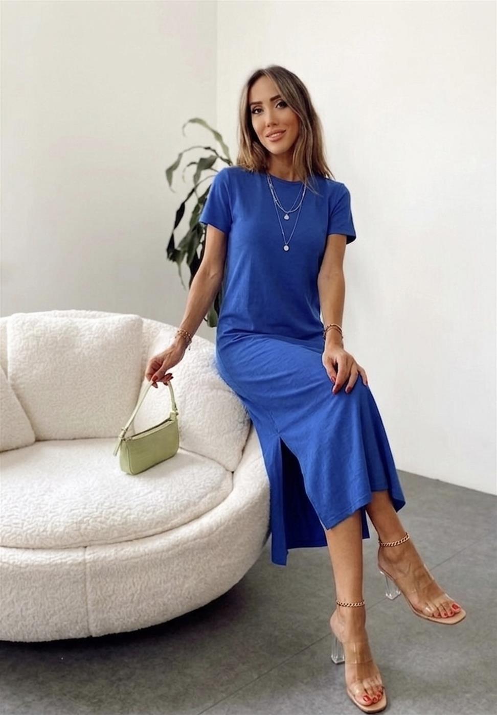 Marka Model Çift Yırtmaçlı Basic Elbise Saks Mavi