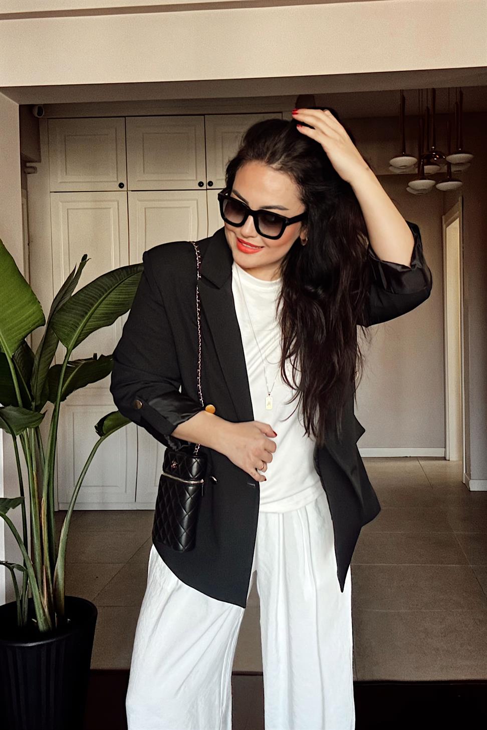 Marka Model Gold Düğme Ve Astar Detaylı Blazer Ceket Siyah