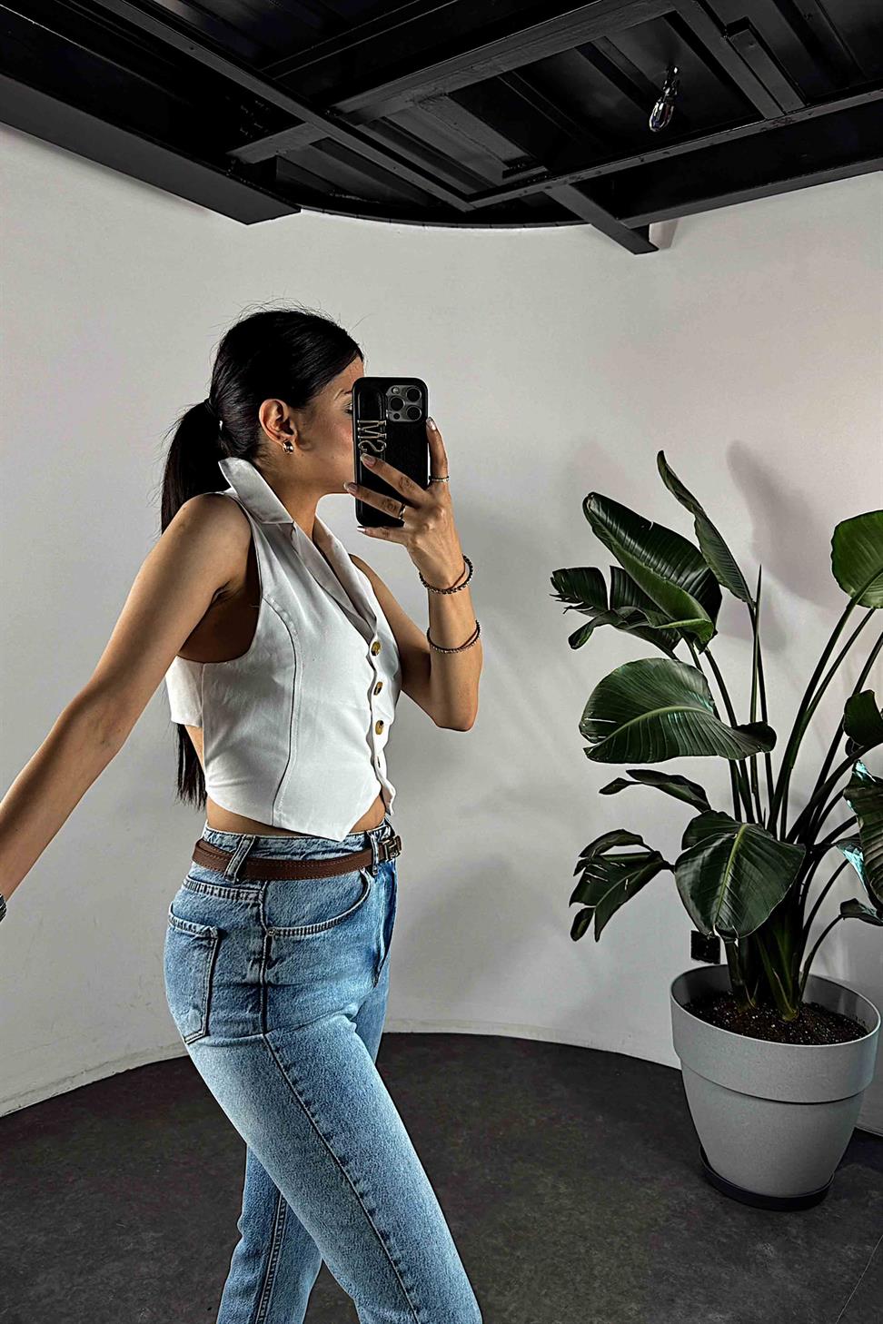 Marka Model Keten Kumaş İp Bağlamalı Sırt Dekolteli Yelek Ekru