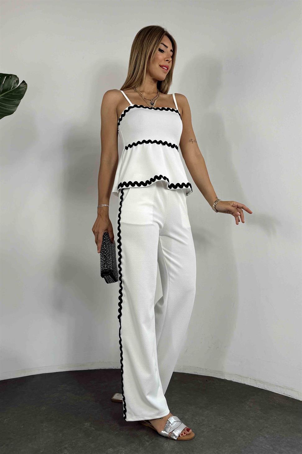 Marka Model Krep Kumaş Tasarım Takım Beyaz