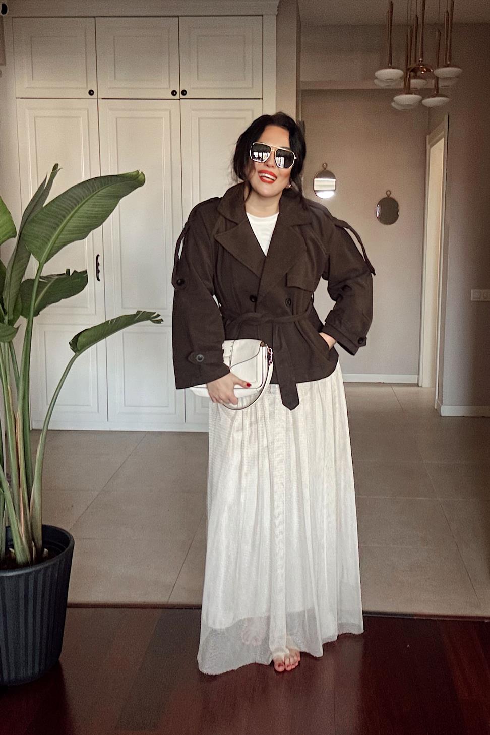 Marka Model Kuşaklı Gabardin Kısa Trençkot Acı Kahve