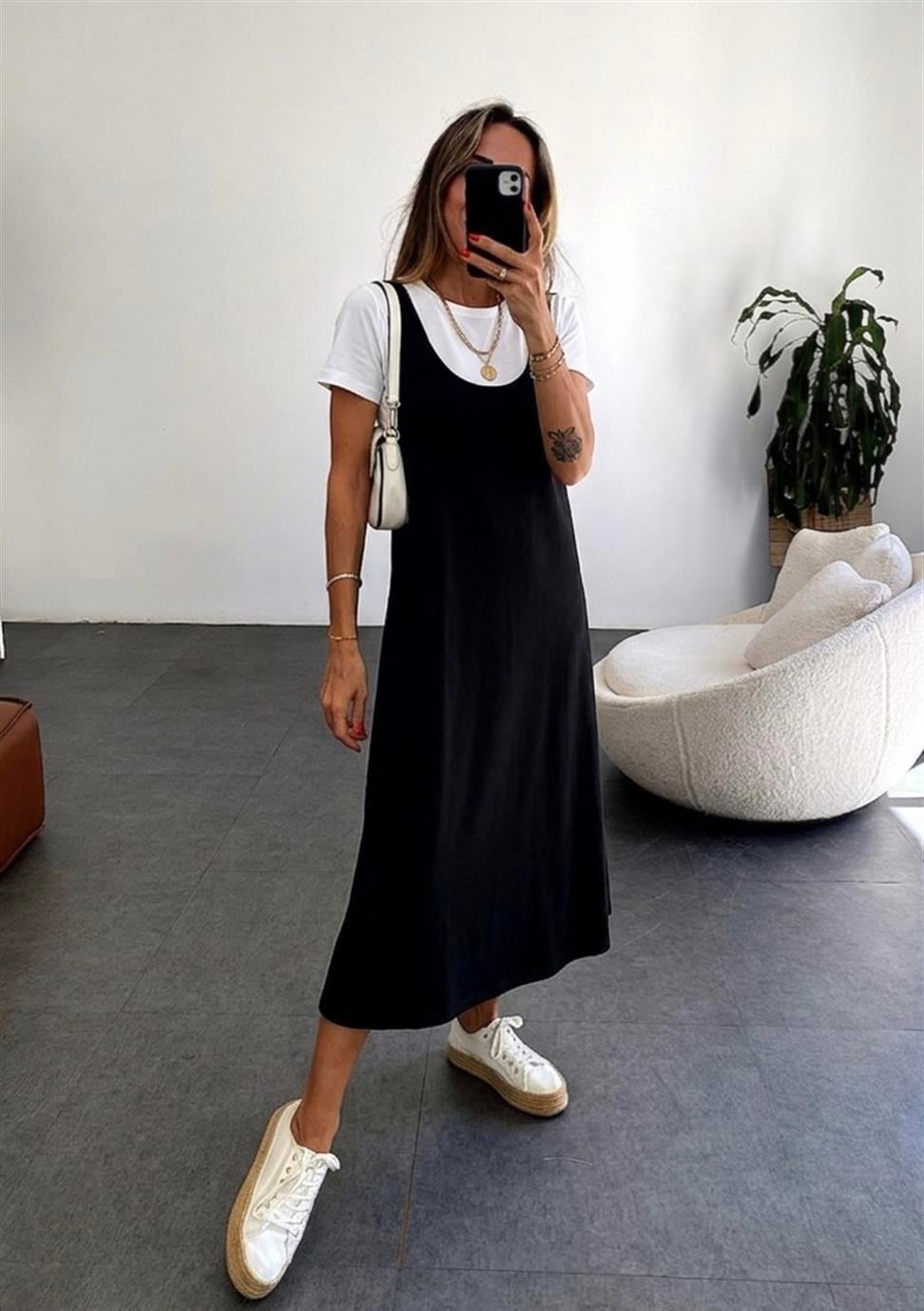 Marka Model Tshirt Detaylı Elbise