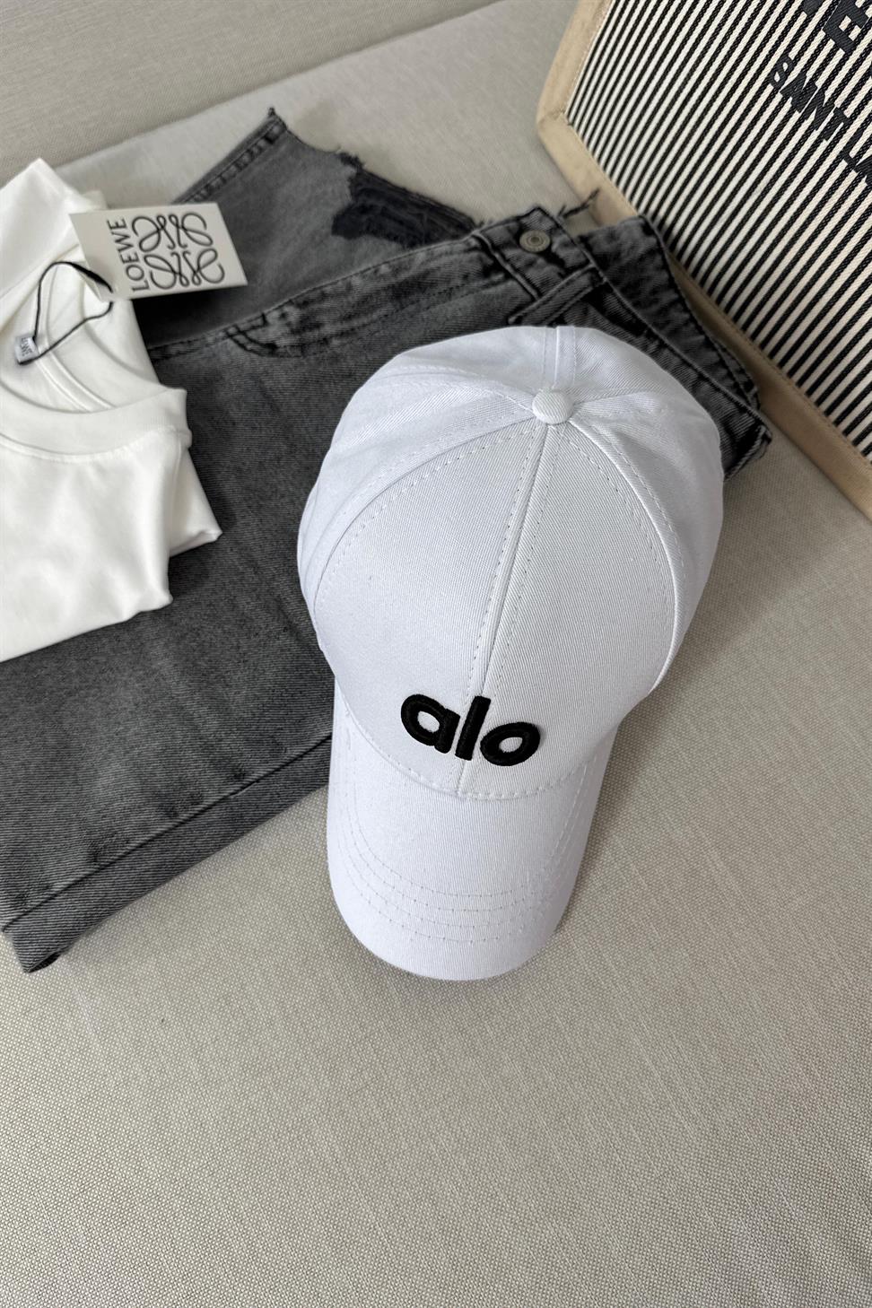 Marka Muadil Logo Baskılı Unisex Spor Şapka Beyaz