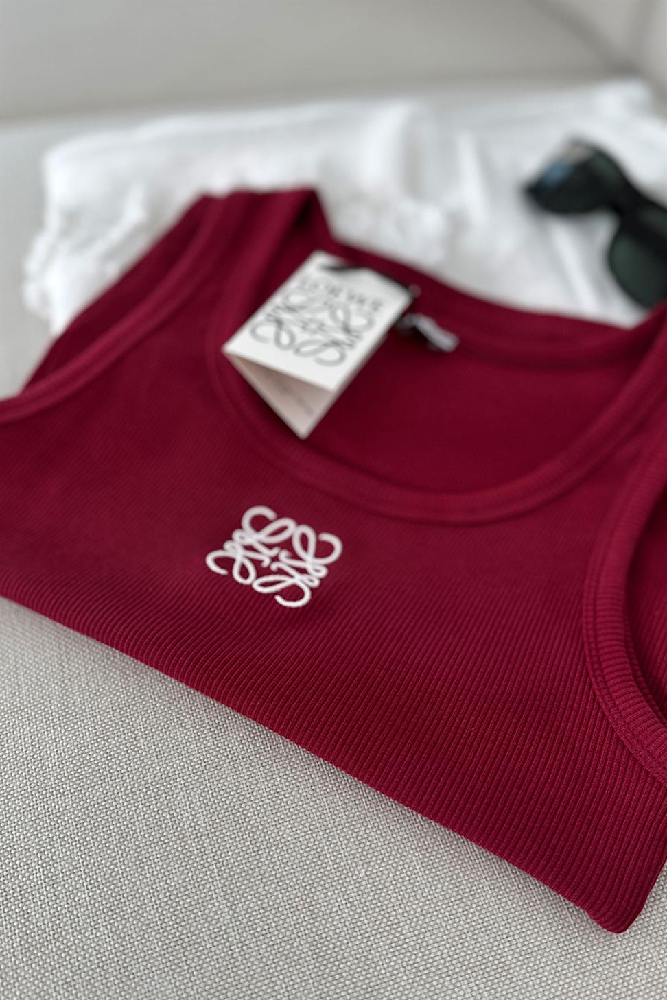 Marka Muadil Nakış İşleme Detaylı Fitilli Bluz Bordo