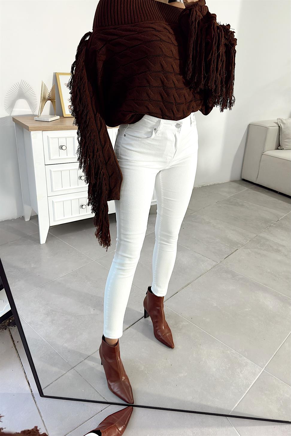 Marka Muadil Yüksek Bel Slim Fit Jean Pantolon Beyaz