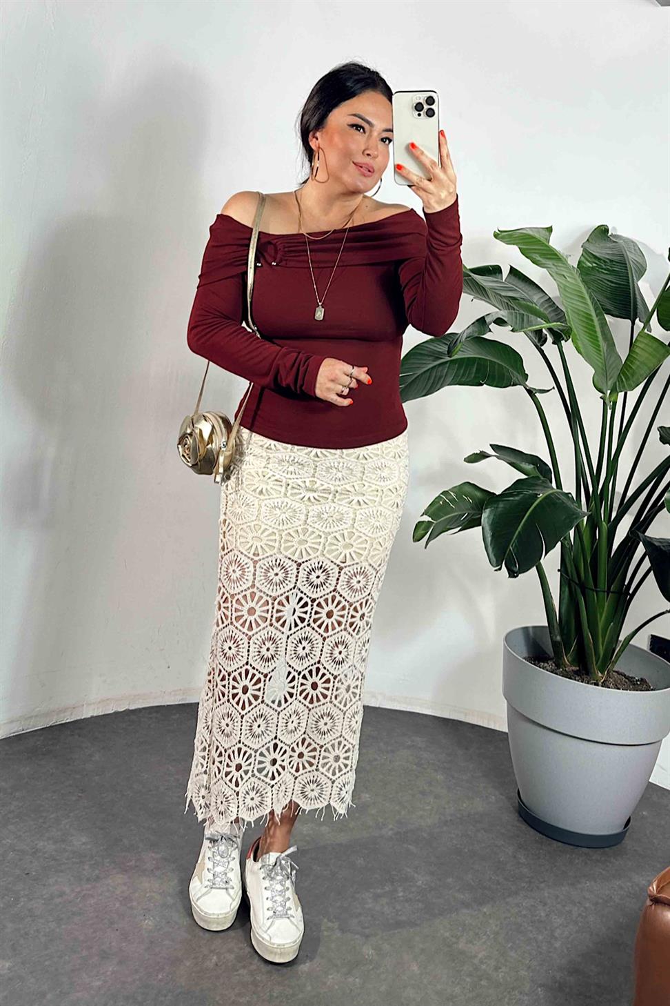 Modal Kumaş Tokalı Madonna Yaka Bordo