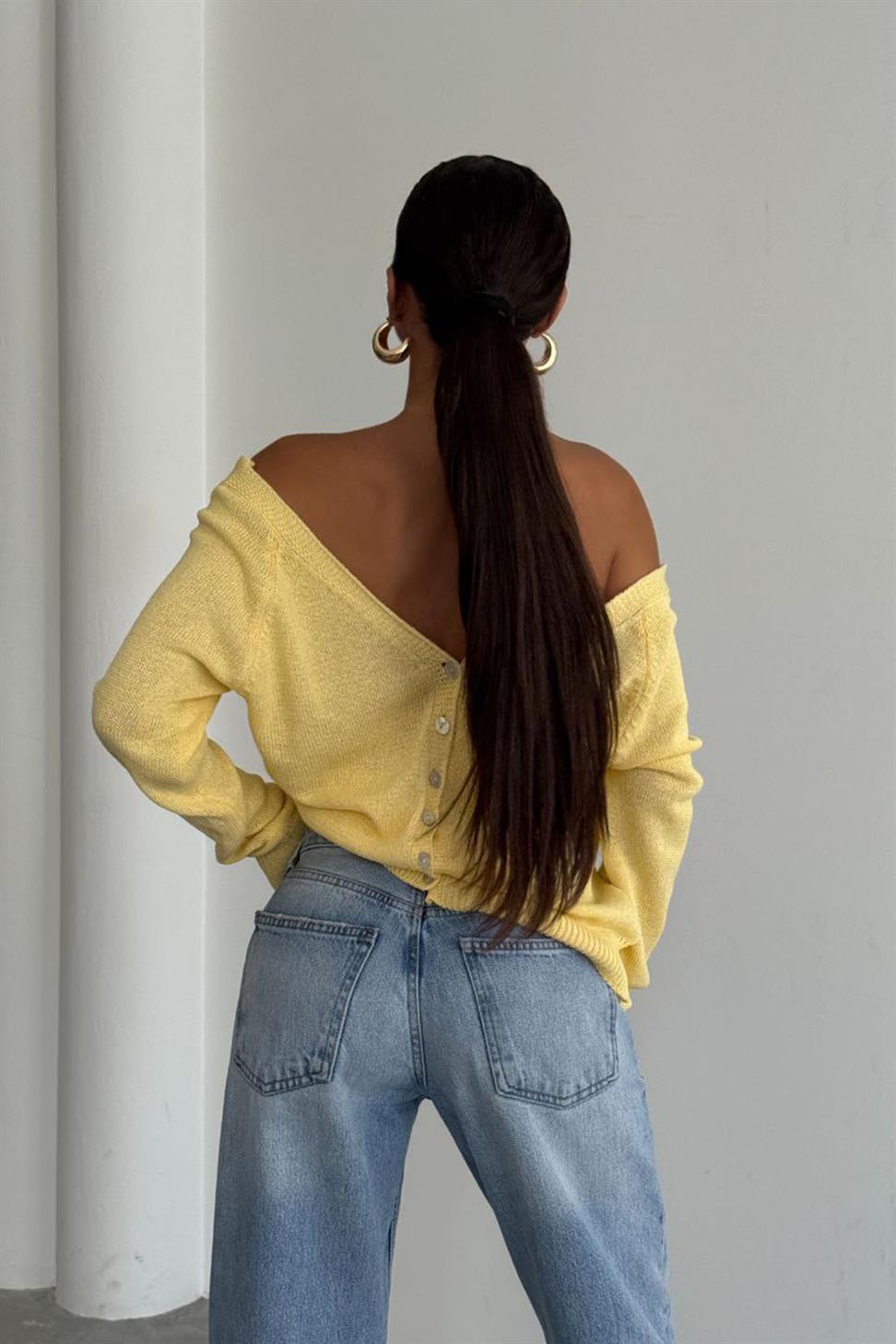 Modern Kesim Çift Taraf Düğmeli Tasarım Hırka Sarı