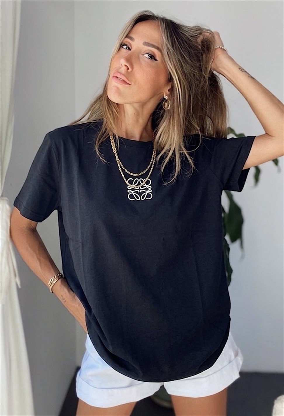 Nakış İşleme Detaylı Marka Model Basic Tshirt Siyah